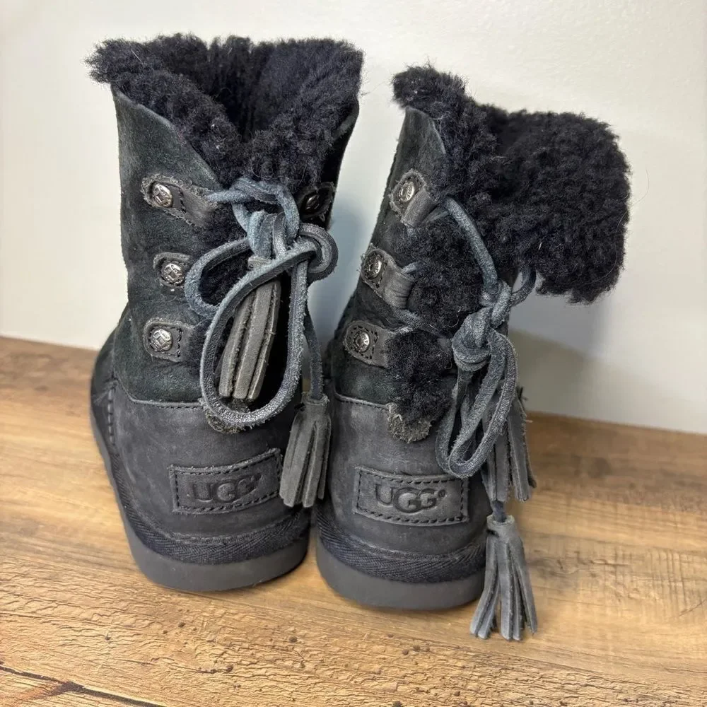 UGG Black Ankle Boots Girls sz 1 preworn